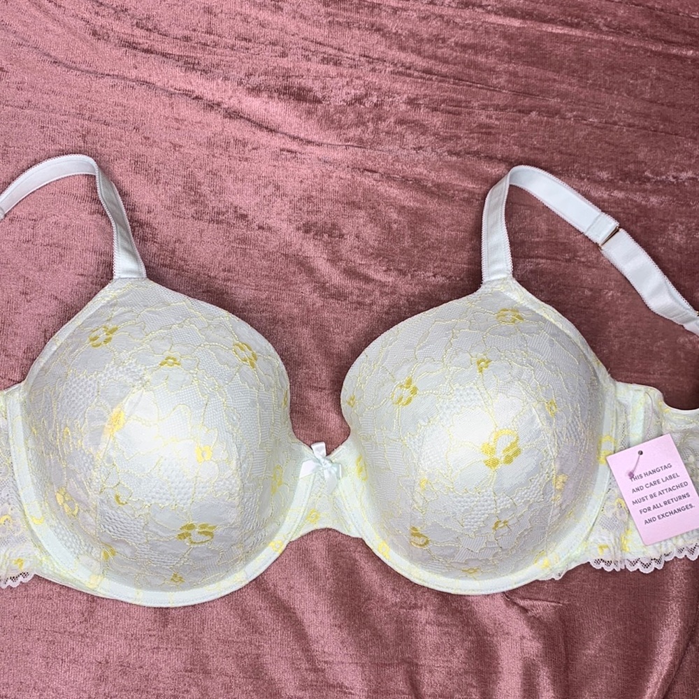 Savage X Fenty Lace Trimmed Bra